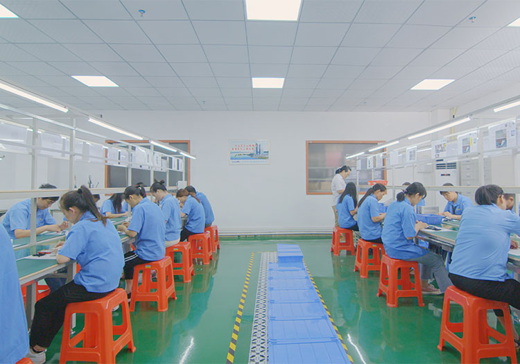 科華齒輪減速箱車間