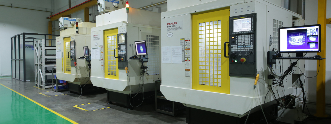 30台+模具製造設備